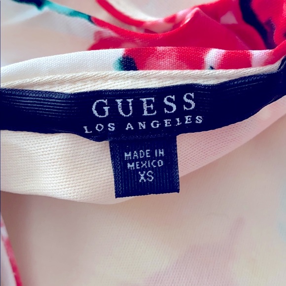 Guess Floral crop top - Picture 4 of 4